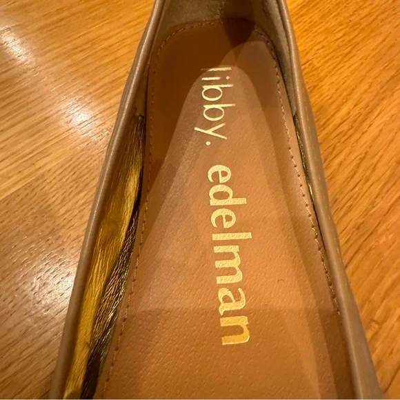 Libby Edelman Metallic Flats with Turquoise look Size 7 1/2 feminine resort wear - Picture 8 of 9